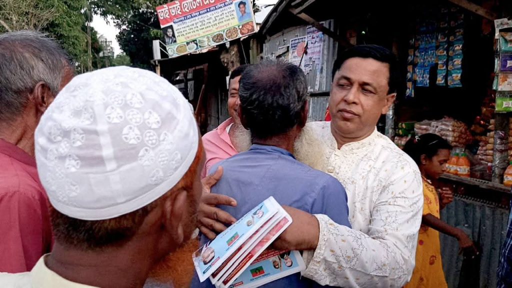 Mohammad Sarwar Hossain wants to take charge of Sonapur Union residents