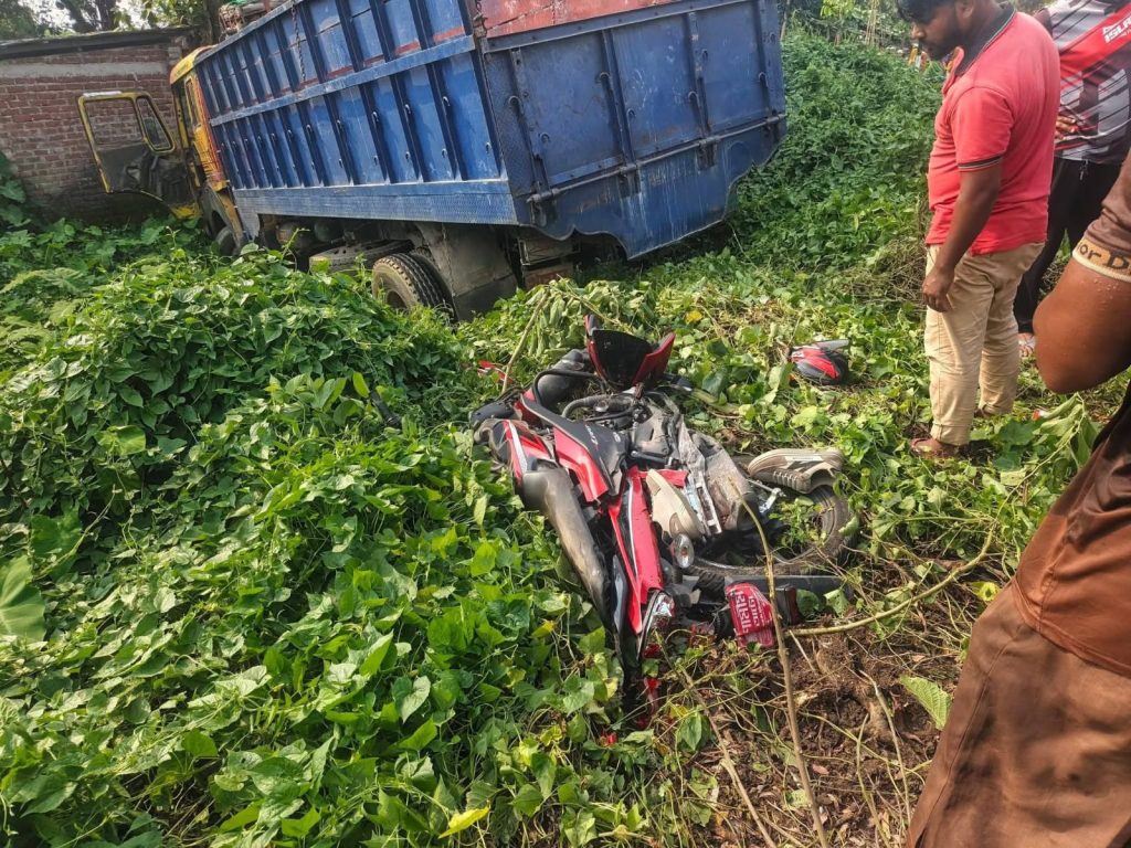 1 killed, 2 injured in truck-motorcycle collision in Baliadangi