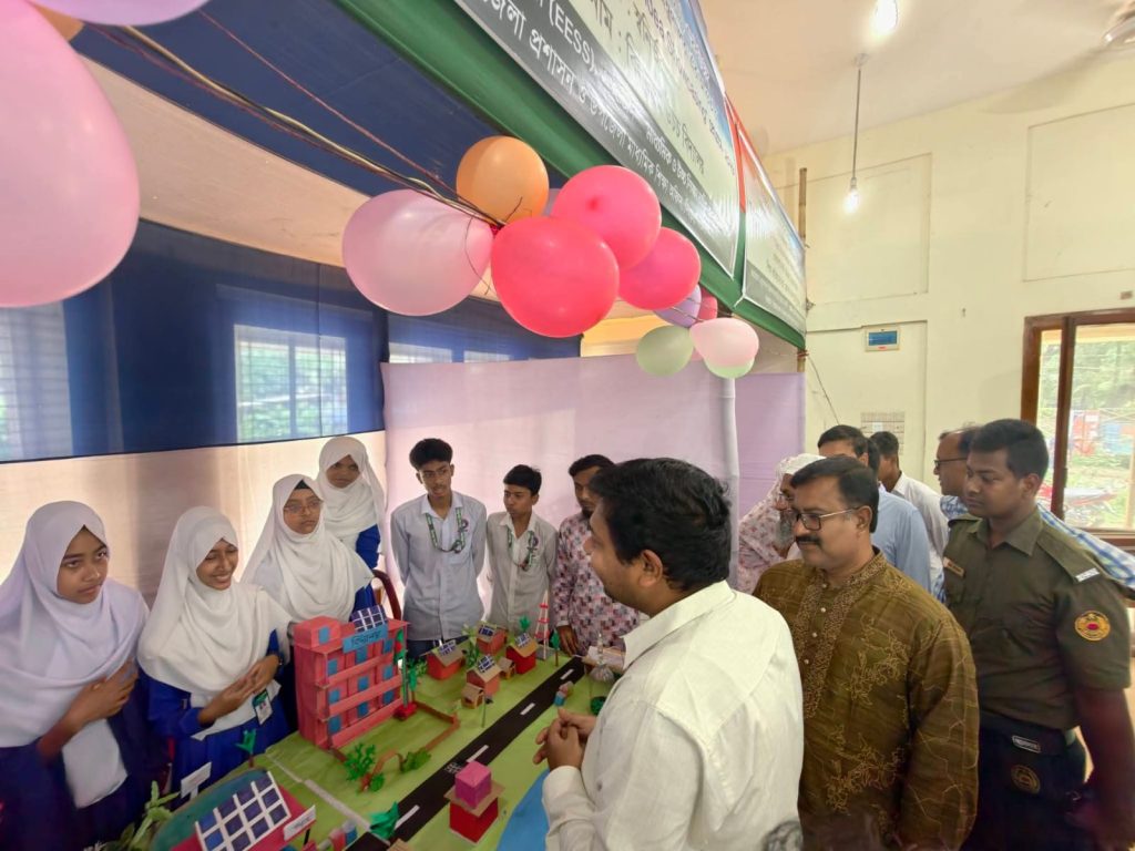 Startup science projects and innovative ideas showcased in Singra