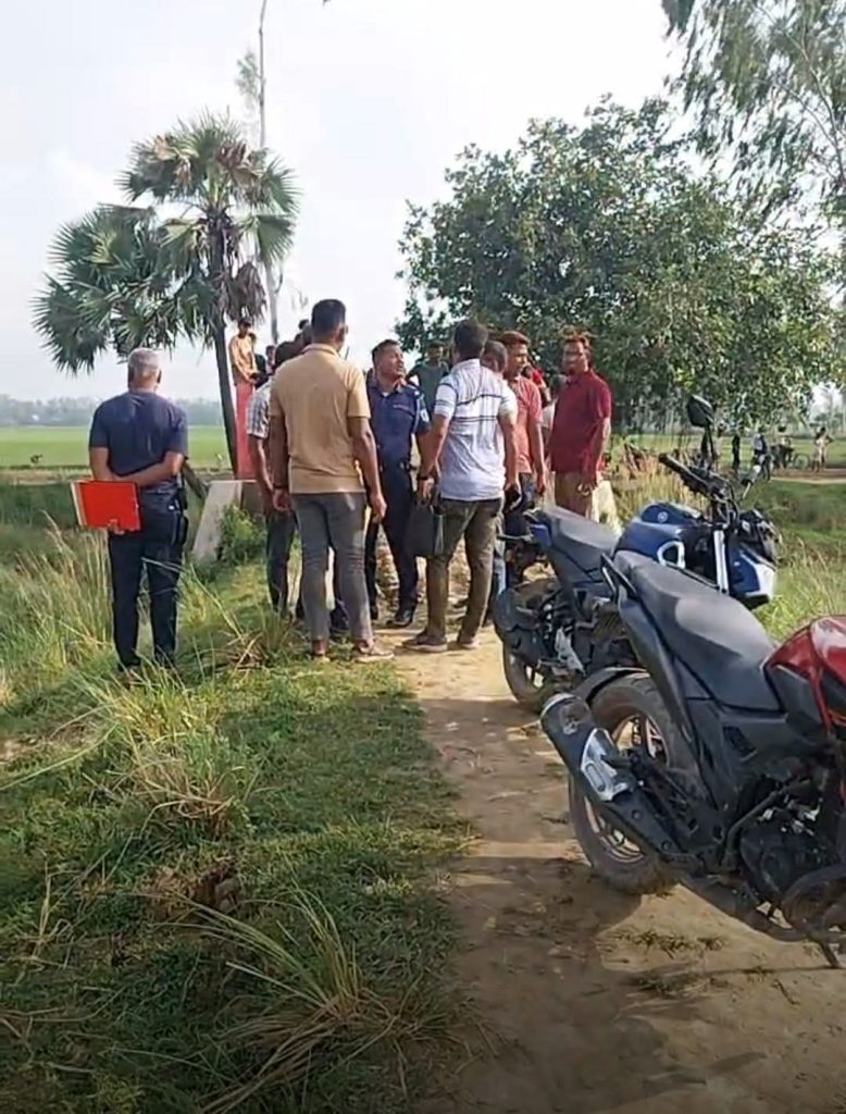 Two youths beaten up on suspicion of theft in Khetalal, one dies