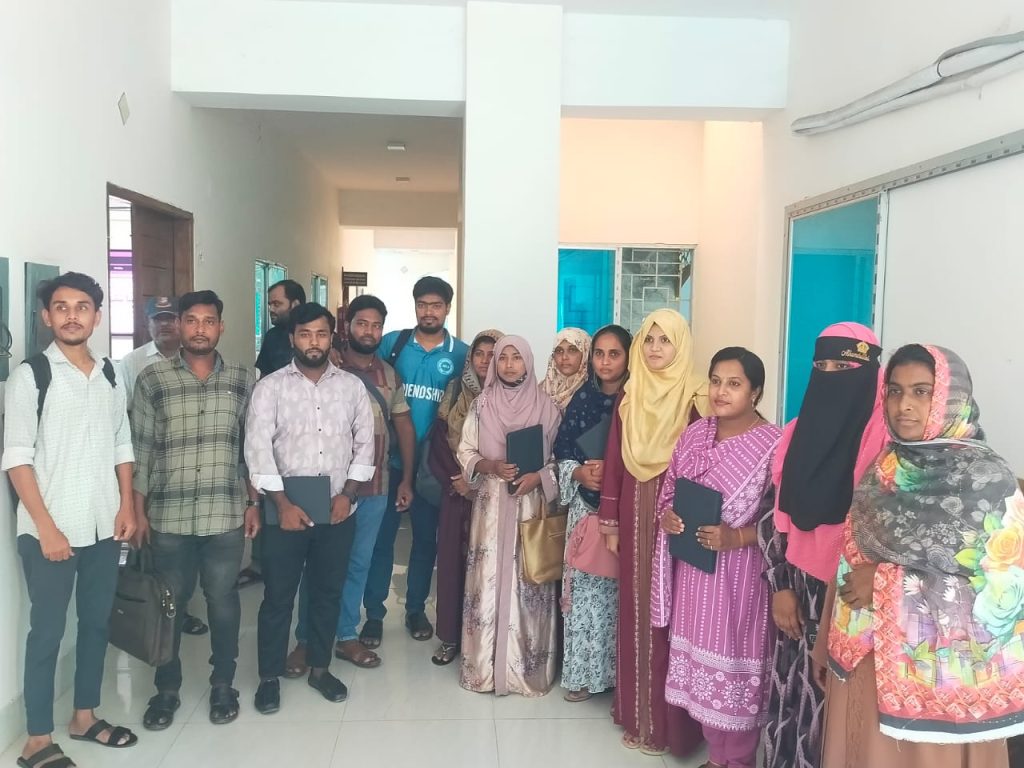 Press conference in Bholahat to provide information on the Family Card program